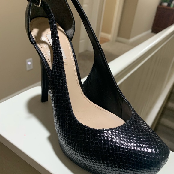 Guess platform - Picture 2 of 2